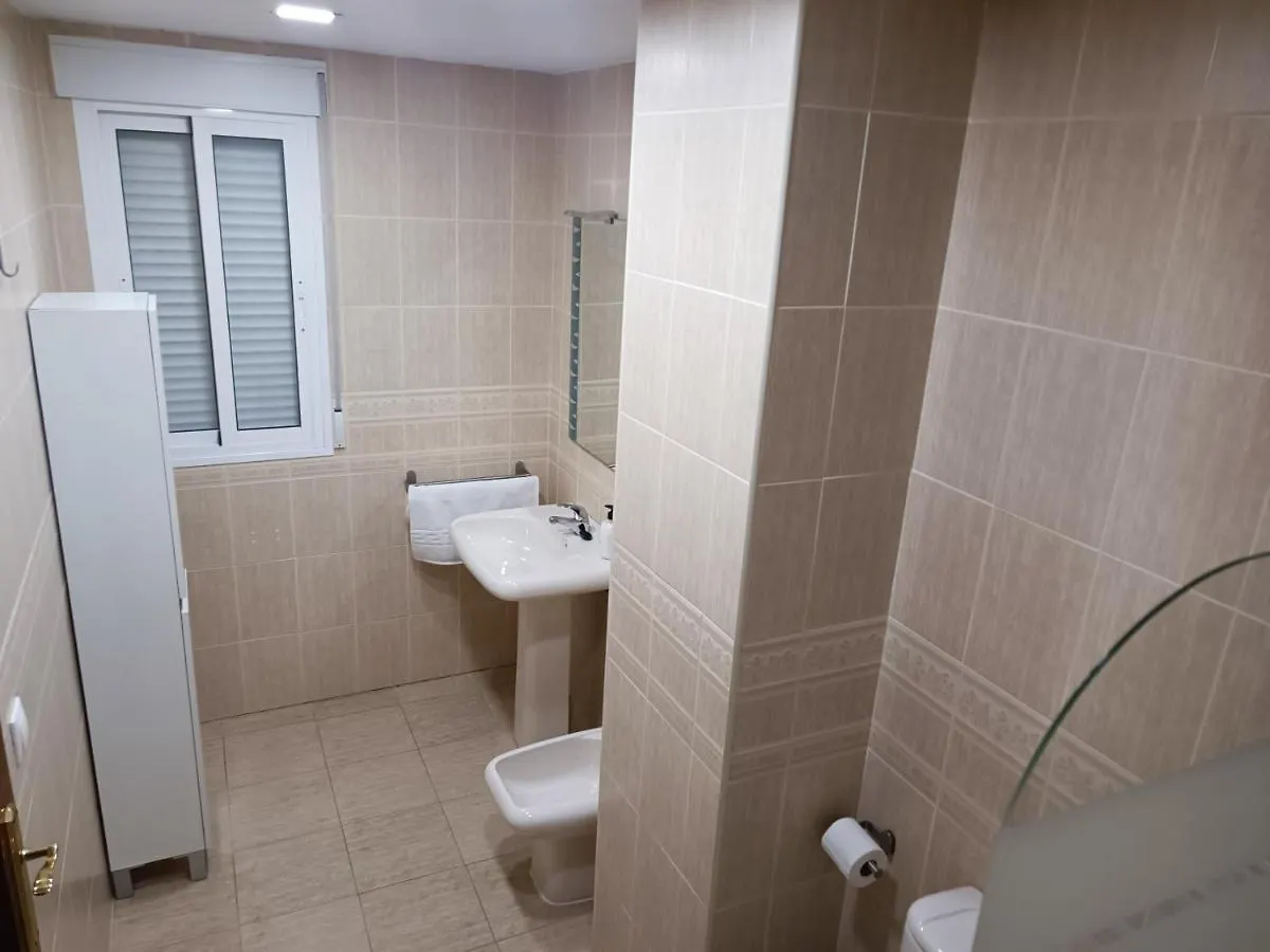 Alojamiento Vival Pineda Apartment Baeza