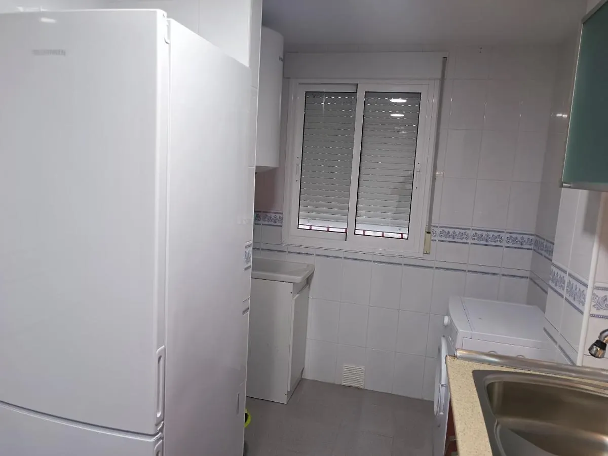 Alojamiento Vival Pineda Apartment Baeza